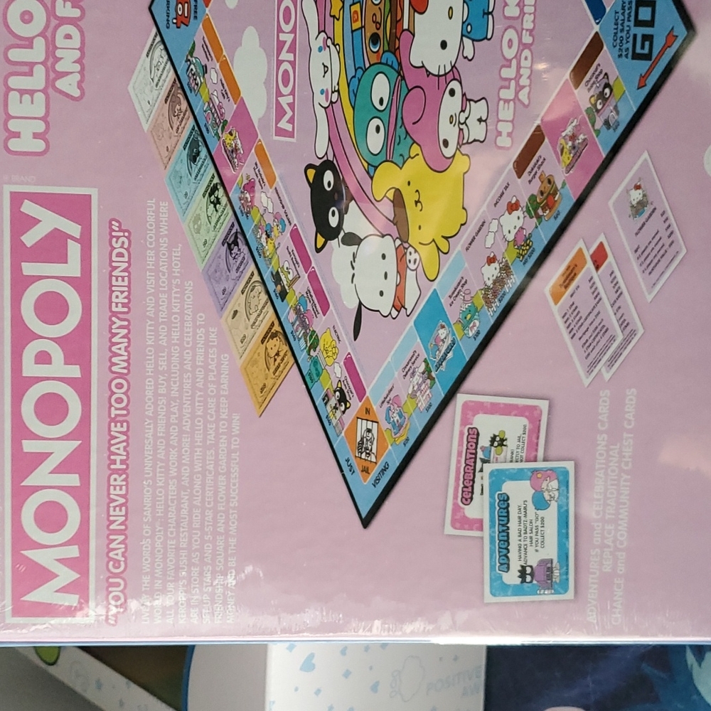 Hello Kitty Monopoly - Picture 3 of 3